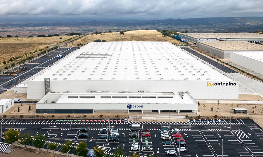 vídeo industrial fotografia con drones nave geodis