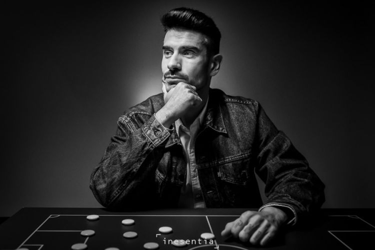 Retrato-Alvaro-Benito-Entrenador-Pignoise-0005