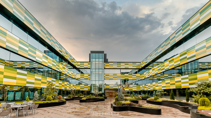 fotografia de arquitectura renovacion de edificio de oficinas en La Florida (Madrid)